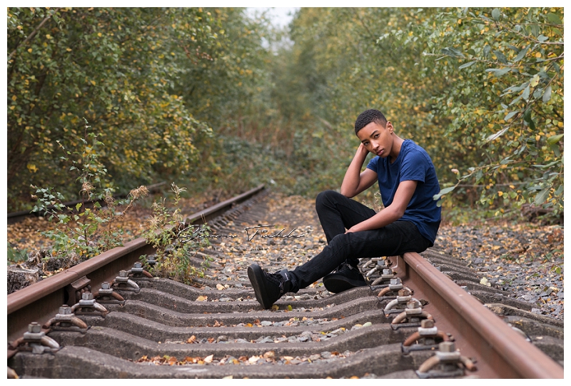 autumnal woodland photoshoot train tracks