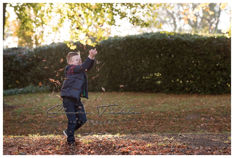 Autumn family & child photoshoot in mansfield, nottingham