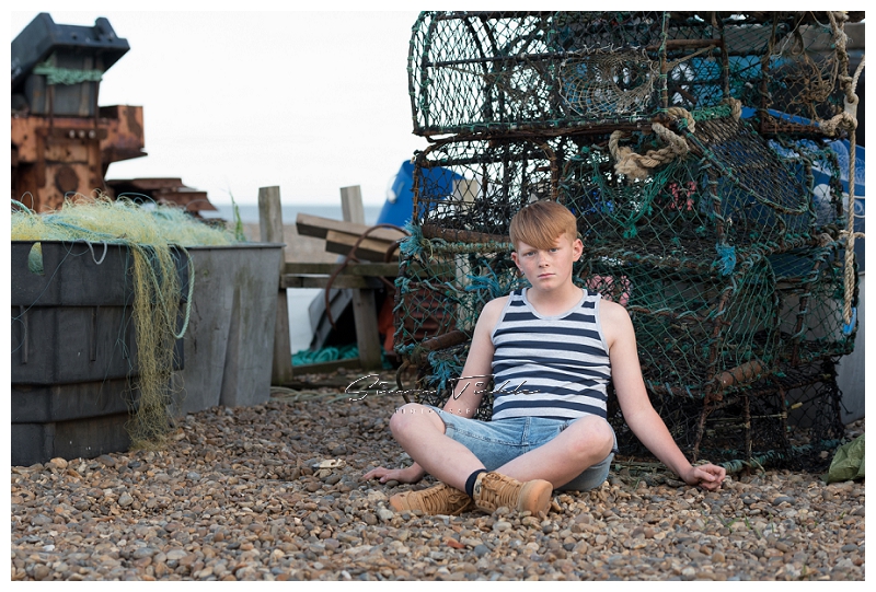 family photoshoot on the beach, photographer in mansfield nottingham