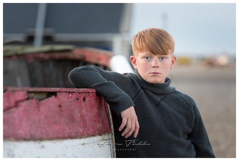 family photoshoot on the beach, photographer in mansfield nottingham